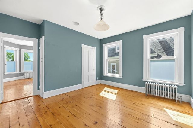 143 North St 2, Salem, MA 01970