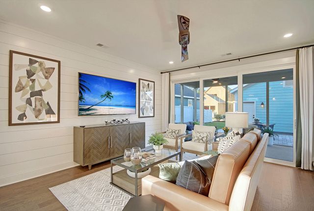 533 Ivy Green Lane, Summerville, SC 29486