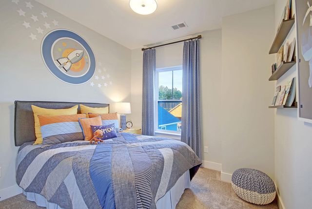 533 Ivy Green Lane, Summerville, SC 29486