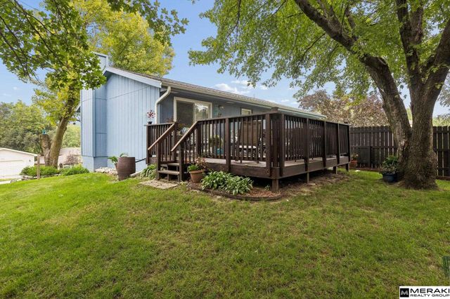 2001 N Ridge Drive, Plattsmouth, NE 68048