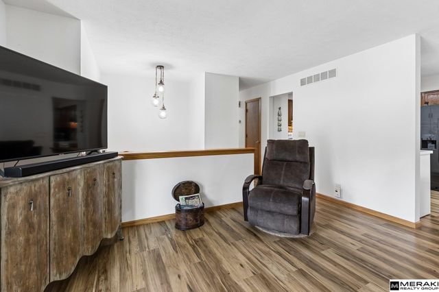 2001 N Ridge Drive, Plattsmouth, NE 68048