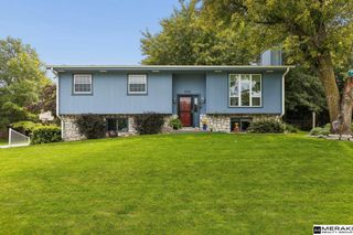 2001 N Ridge Drive, Plattsmouth, NE 68048