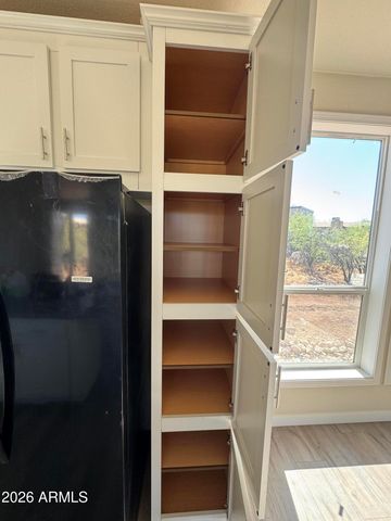 44323 N 12th Street, New River, AZ 85087