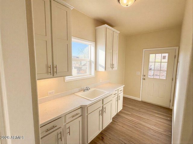 44323 N 12th Street, New River, AZ 85087