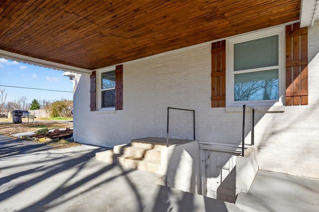 104 Henegar St, Mcminnville, TN 37110