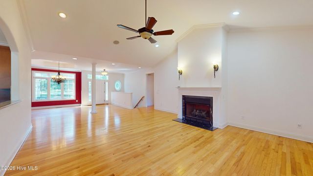 110 Josephs Point, West End, NC 27376