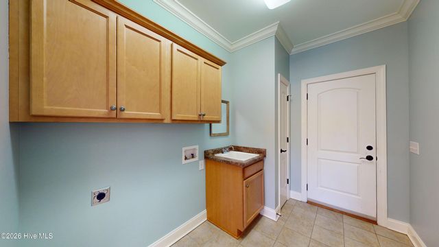 110 Josephs Point, West End, NC 27376