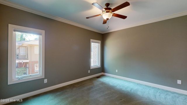 110 Josephs Point, West End, NC 27376