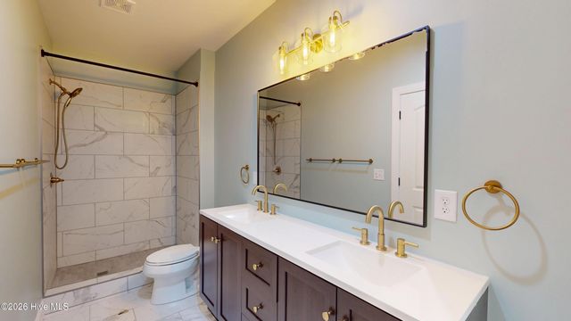 110 Josephs Point, West End, NC 27376