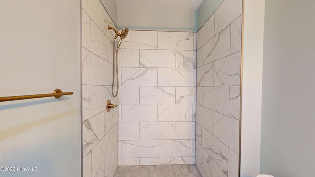 110 Josephs Point, West End, NC 27376