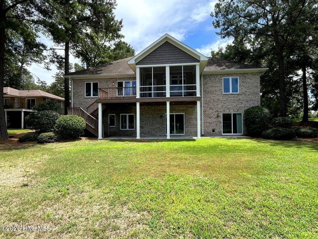 110 Josephs Point, West End, NC 27376