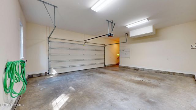 110 Josephs Point, West End, NC 27376