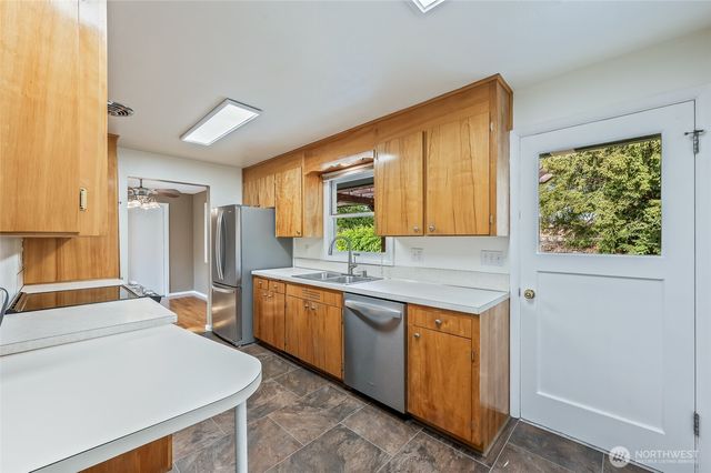 1540 N Astor Court, East Wenatchee, WA 98802