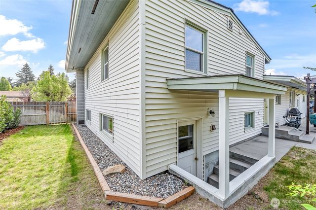 1540 N Astor Court, East Wenatchee, WA 98802