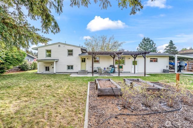 1540 N Astor Court, East Wenatchee, WA 98802