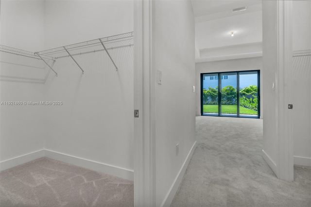 8286 Fishers Island Way, Boca Raton, FL 33434