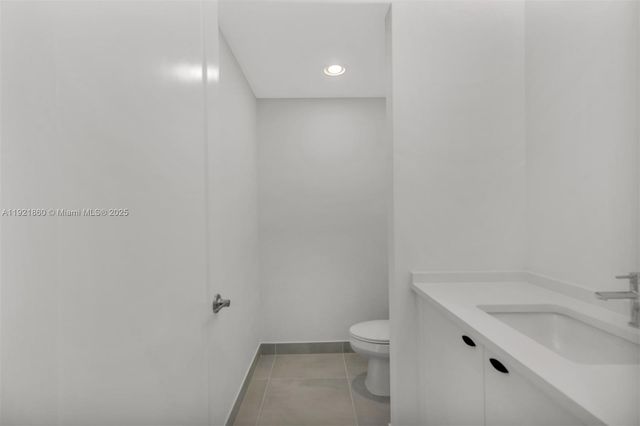 8286 Fishers Island Way, Boca Raton, FL 33434