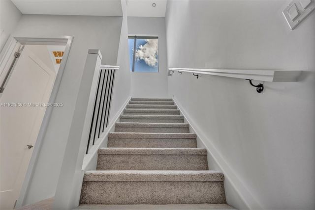 8286 Fishers Island Way, Boca Raton, FL 33434