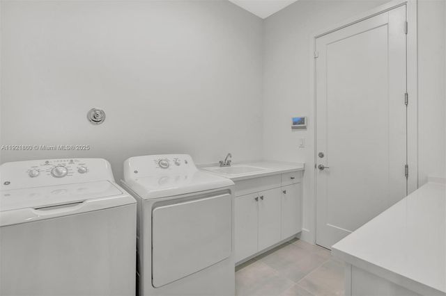 8286 Fishers Island Way, Boca Raton, FL 33434