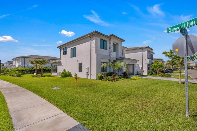8286 Fishers Island Way, Boca Raton, FL 33434