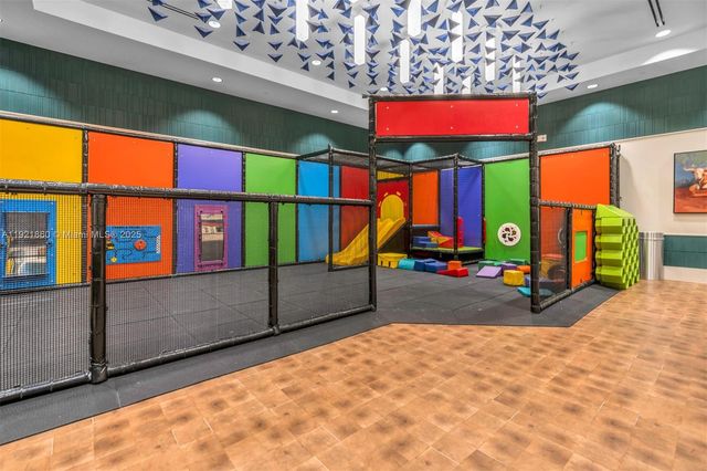 8286 Fishers Island Way, Boca Raton, FL 33434