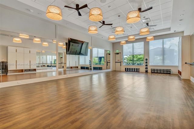 8286 Fishers Island Way, Boca Raton, FL 33434