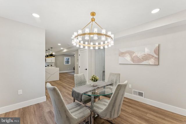 2308 CREEK DR, Alexandria, VA 22308