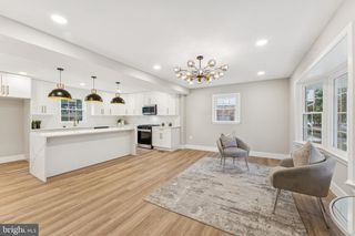 2308 CREEK DR, Alexandria, VA 22308