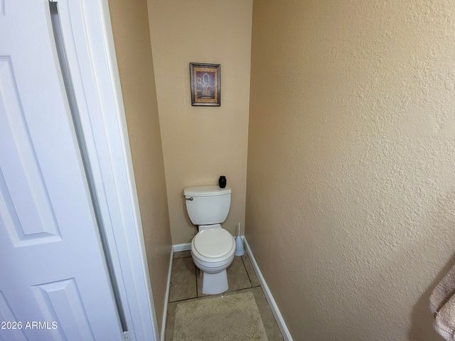 286 W PALOMINO Drive 23, Chandler, AZ 85225