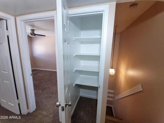 286 W PALOMINO Drive 23, Chandler, AZ 85225