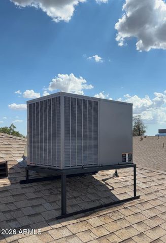 286 W PALOMINO Drive 23, Chandler, AZ 85225