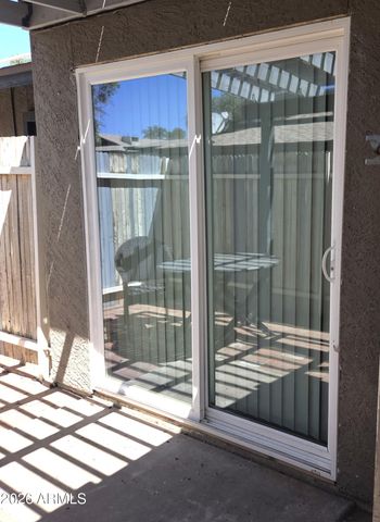 286 W PALOMINO Drive 23, Chandler, AZ 85225