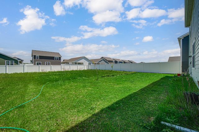 10407 Whitney Place, Crown Point, IN 46307
