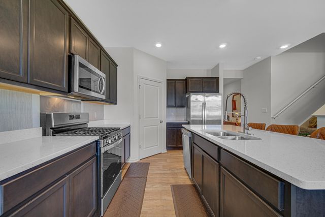 10407 Whitney Place, Crown Point, IN 46307