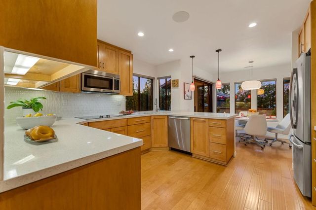 36 Calle Merida, Rancho Mirage, CA 92270