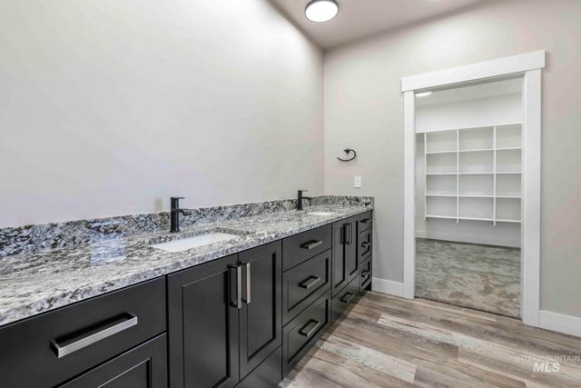 582 Moonbeam Way, Twin Falls, ID 83301