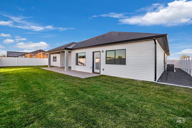 582 Moonbeam Way, Twin Falls, ID 83301
