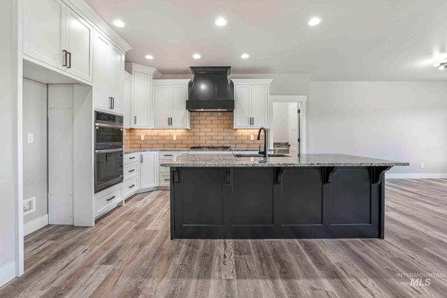 582 Moonbeam Way, Twin Falls, ID 83301