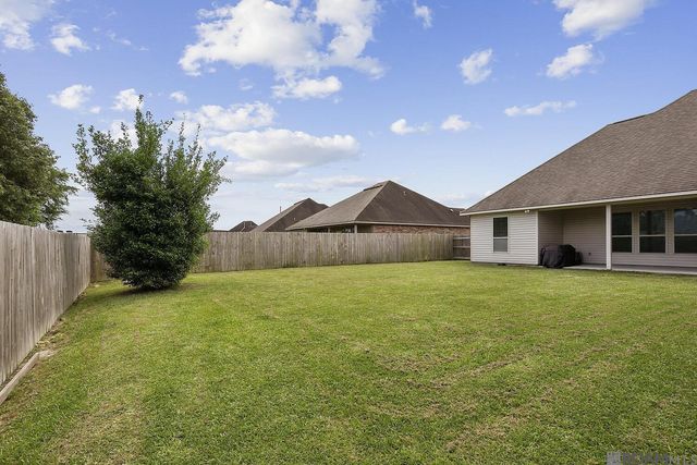 42453 Wynstone Dr, Prairieville, LA 70769