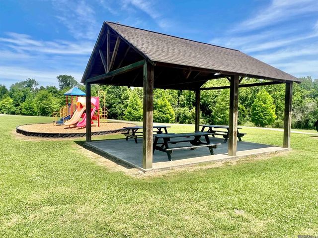 42453 Wynstone Dr, Prairieville, LA 70769