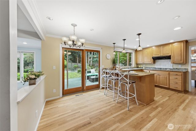 3630 204th Place NE, Sammamish, WA 98074