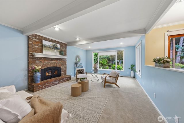 3630 204th Place NE, Sammamish, WA 98074