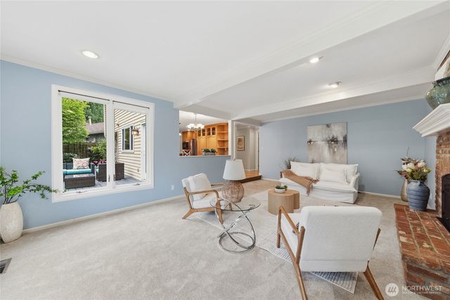 3630 204th Place NE, Sammamish, WA 98074