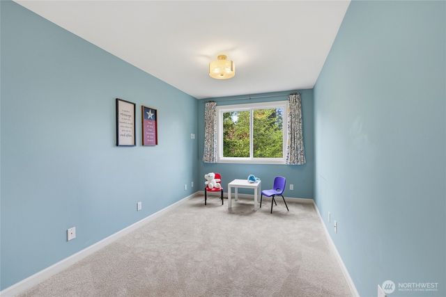 3630 204th Place NE, Sammamish, WA 98074