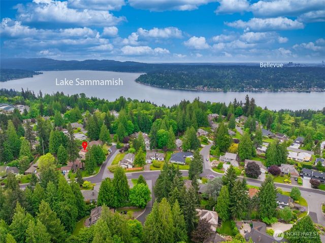 3630 204th Place NE, Sammamish, WA 98074