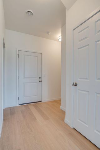 2304 37 Avenue S, Moorhead, MN 56560