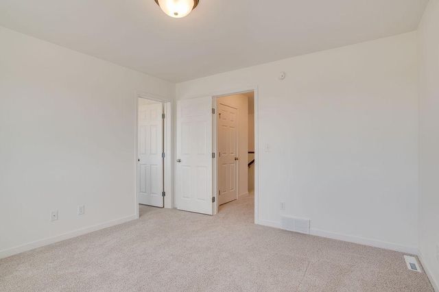 2304 37 Avenue S, Moorhead, MN 56560