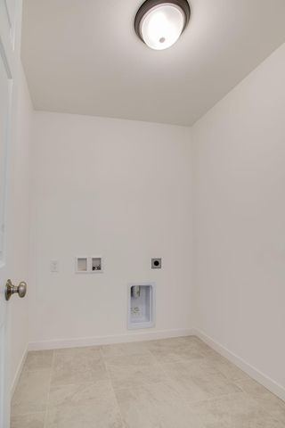 2304 37 Avenue S, Moorhead, MN 56560