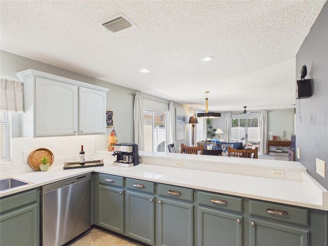 1935 MCCONNELLS AVENUE, The Villages, FL 32162