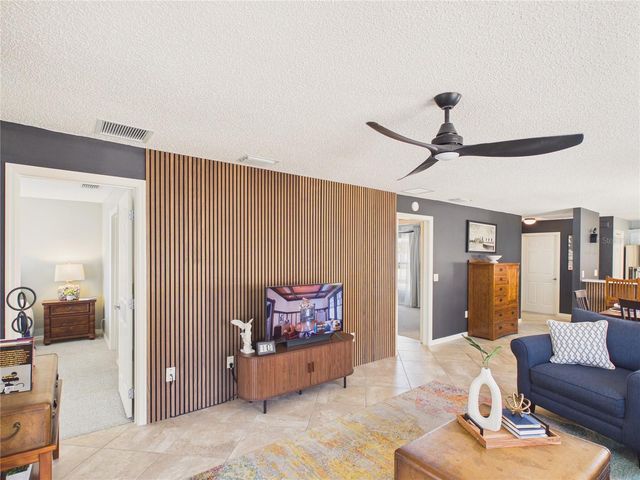 1935 MCCONNELLS AVENUE, The Villages, FL 32162